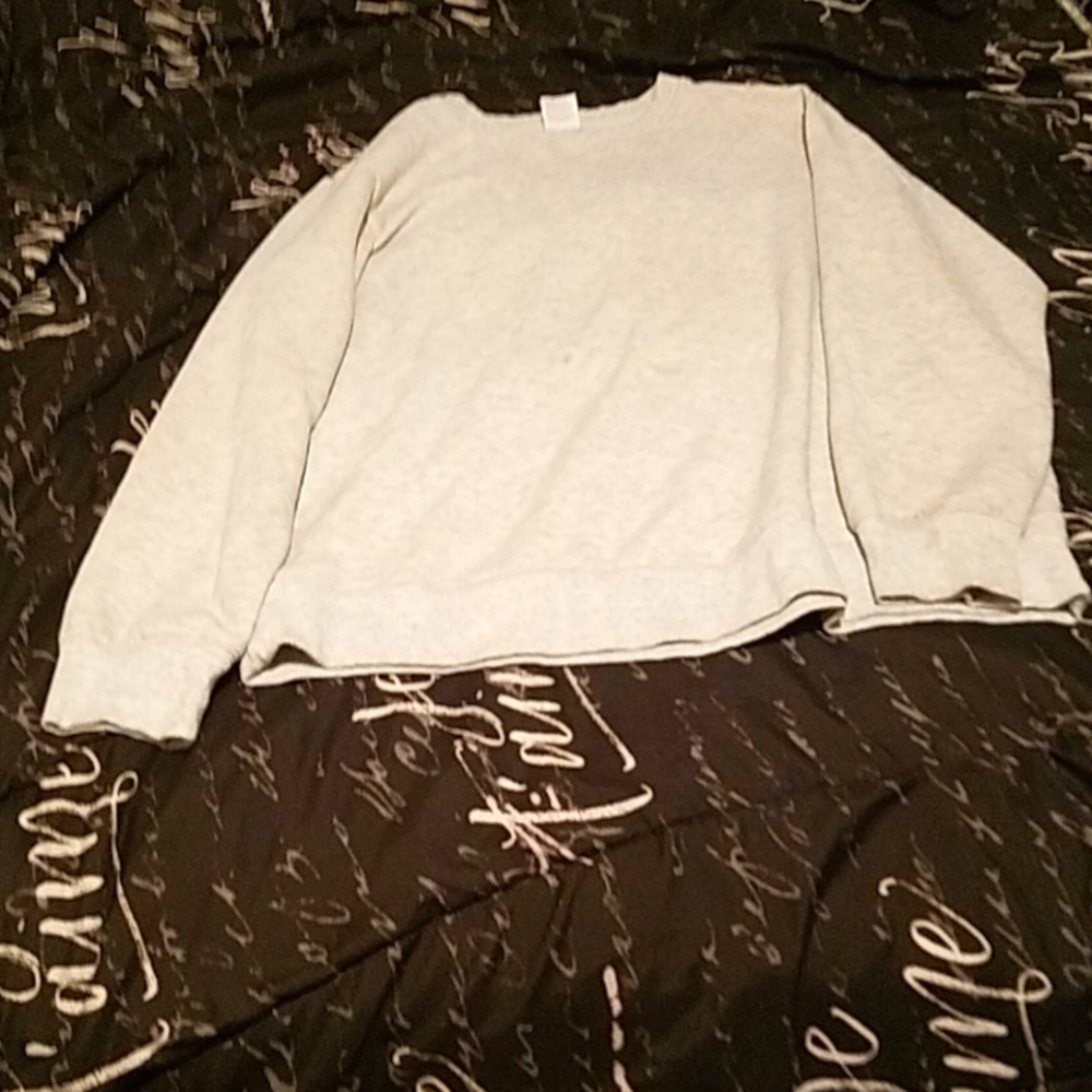 White sweatshirt